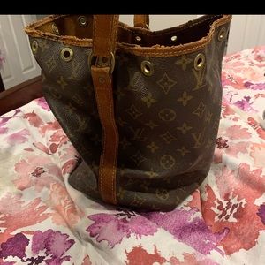 Used Louis Vuitton Bag